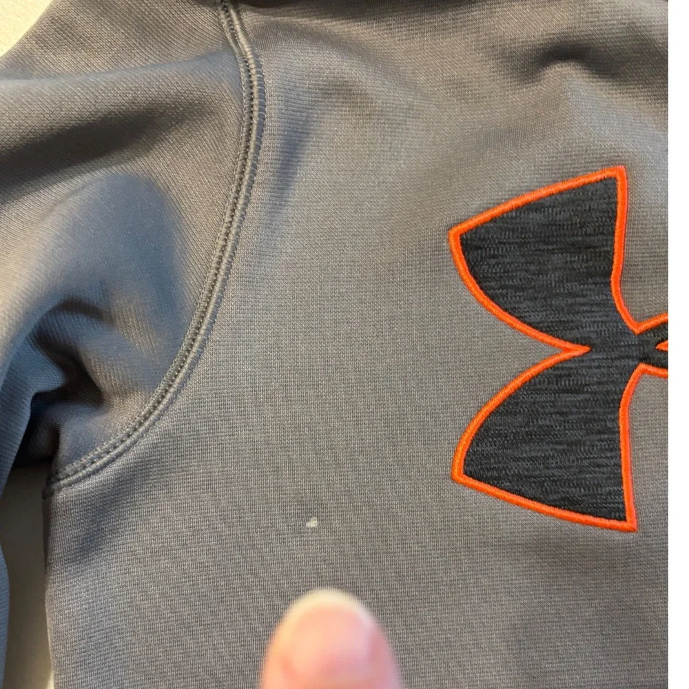 Under Armour Kids Gray Hoodie Youth Small Orange Logo‎ Pullover Sweatshirt NOTE!